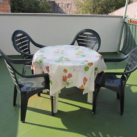 Apartmani Lukacic Biograd Na Moru Exterior foto